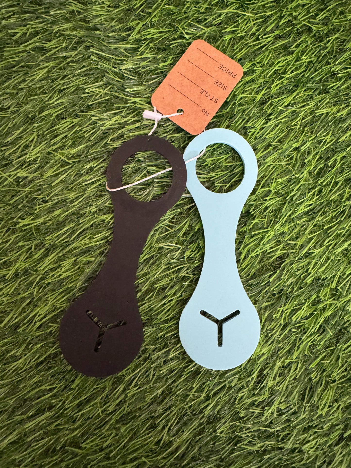 Hands free, Silicone Dog Poop Bag Holder with Leash Clip