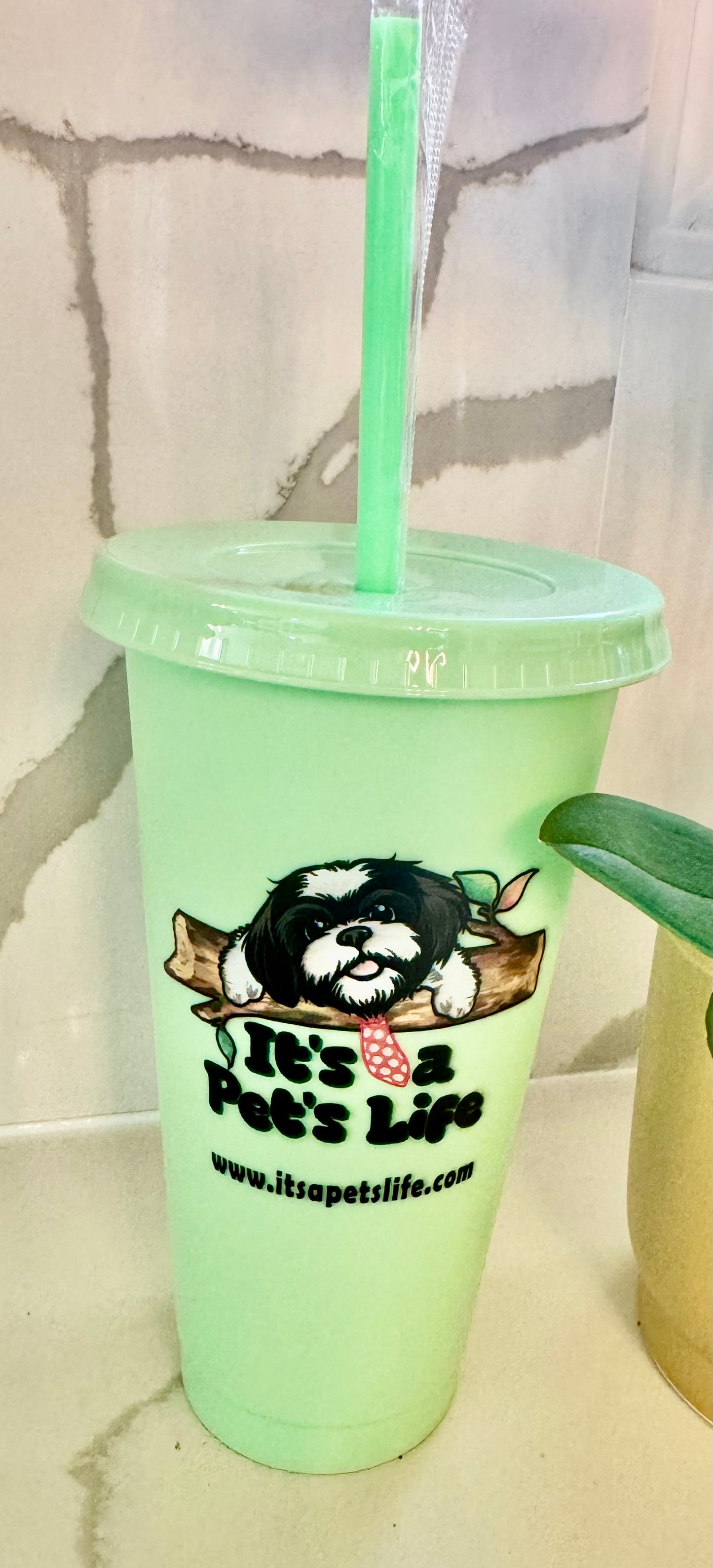 It's a Pets Life reusable cup