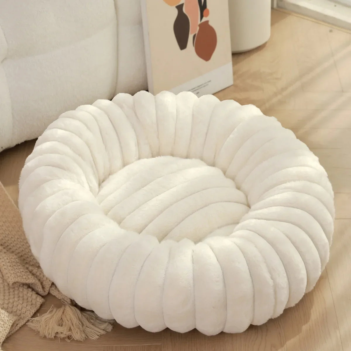 Plush bed Nests