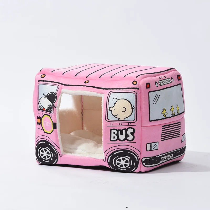 Peanuts Bus cat or small dog Nest