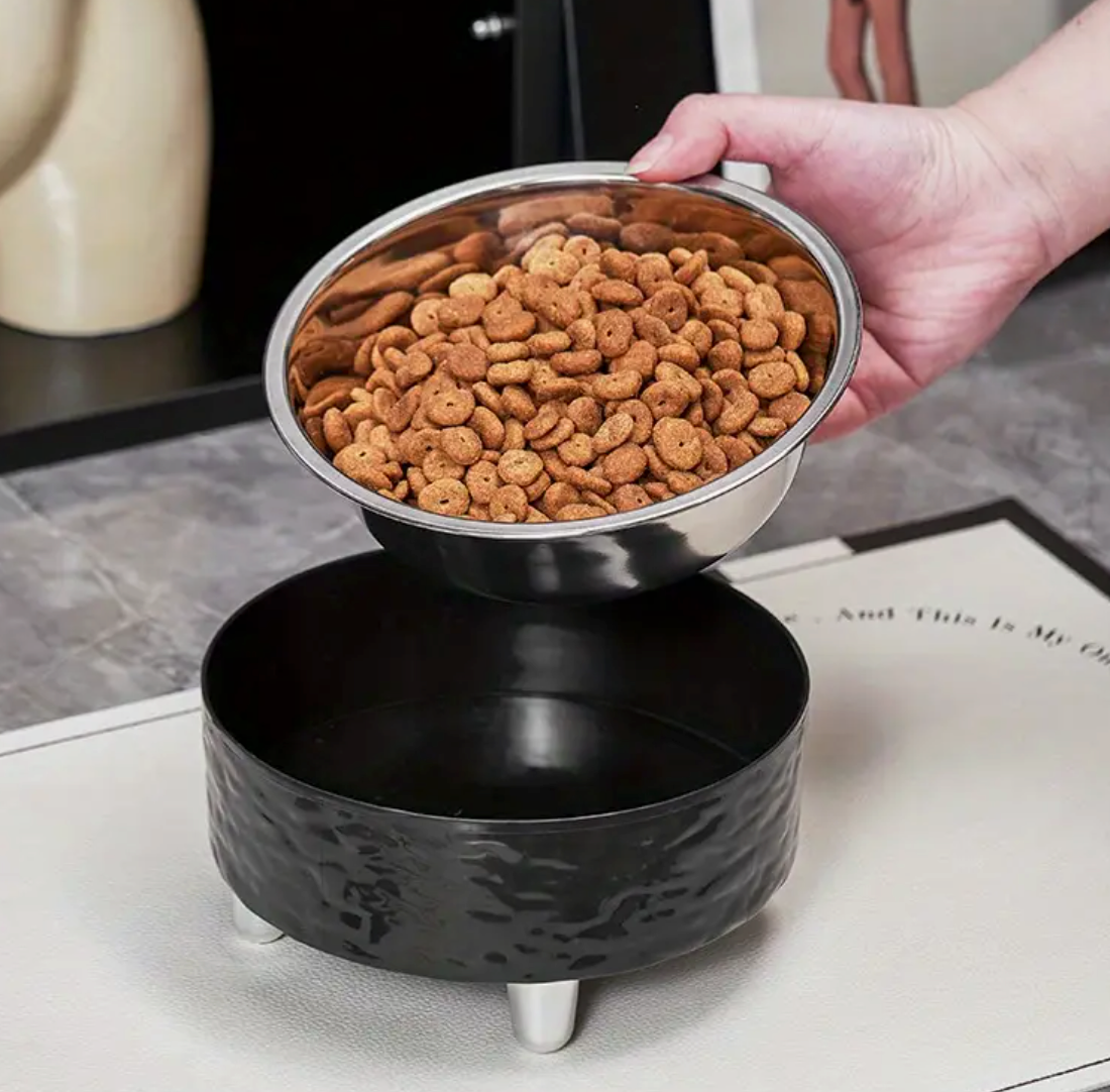 Ripple-Edge Raised Cat or Dog Bowl