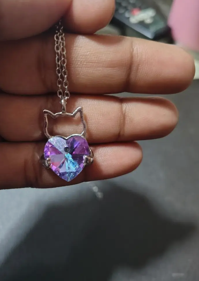 Cat hug necklace