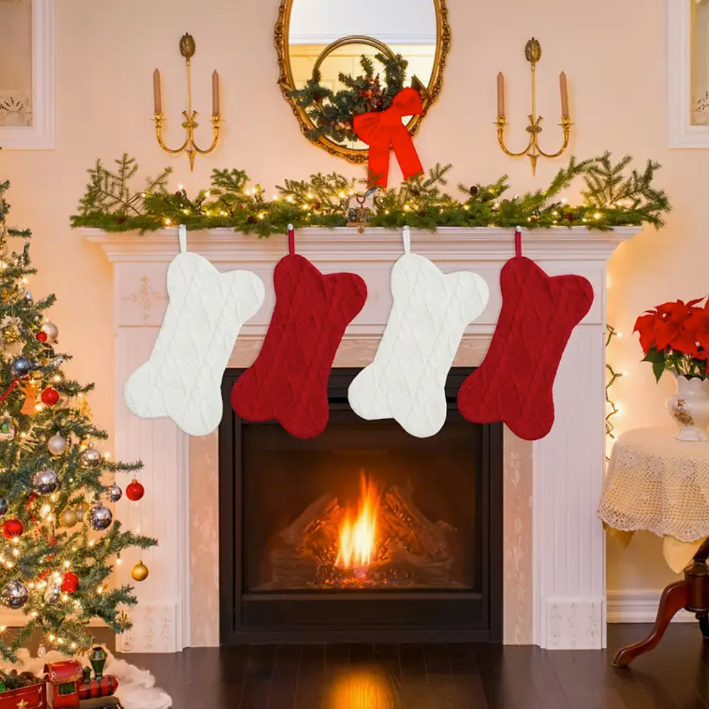 Knit bone shape stocking-White