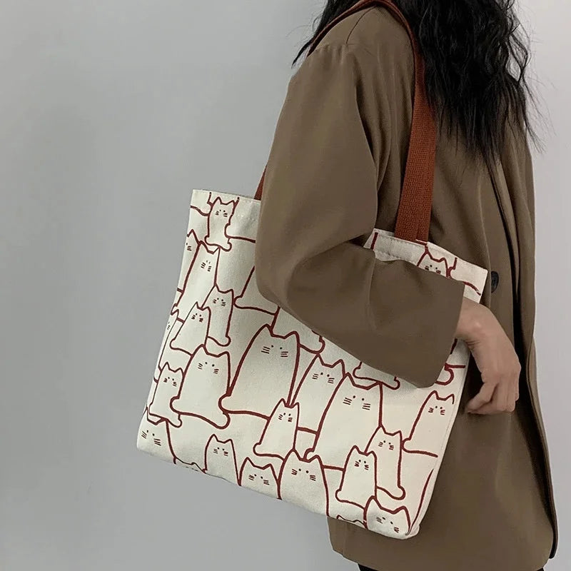 Meow-velous cat tote!