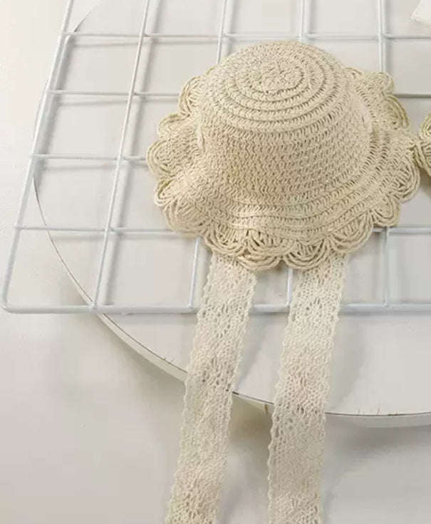 Elegant Sun Hat w/ lace