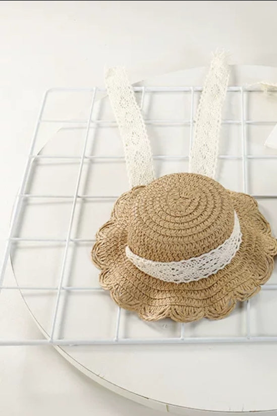 Elegant Sun Hat w/ lace