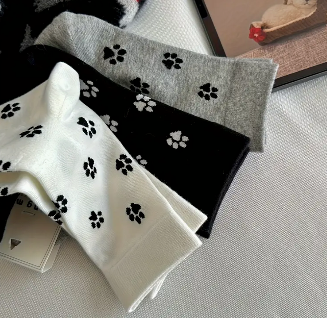 Paw socks