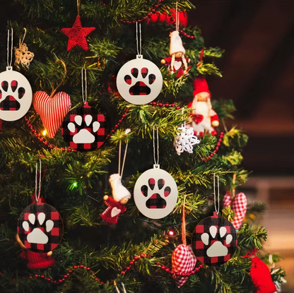 Paw wood ornaments 8pc set